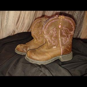 Women’s Justin’s boots